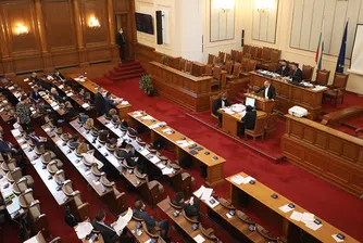 Маркет Линкс: 7 формации влизат в новия парламент