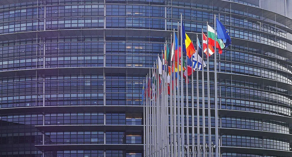 ЕС ще получи още 50 млн дози от ваксината на Pfizer през второто тримесечие