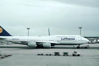Срив на ИТ системите на Lufthansa остави хиляди пътници по летищата