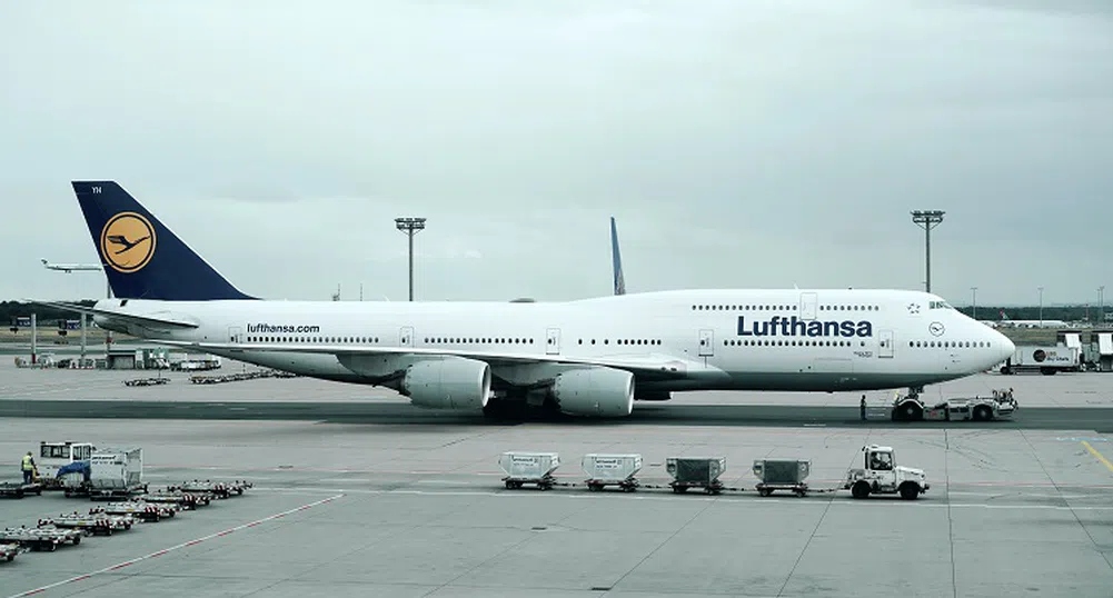 Срив на ИТ системите на Lufthansa остави хиляди пътници по летищата