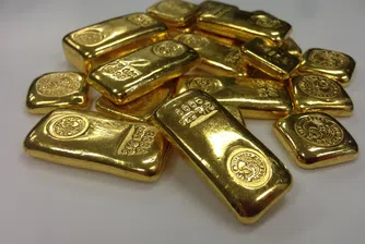 Златото със сериозен ръст при слаб долар след минутите на Фед