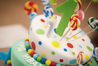 Как децата по света празнуват рождените си дни?