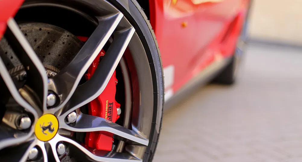 Ferrari планира да създаде електрически суперавтомобил