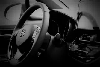 Toyota купува 4.9% от капитала на Suzuki