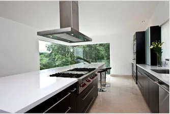 10 уникални кухненски прозореца