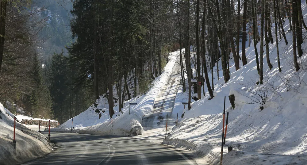 АПИ: Шофьорите да се подготвят за пътуване в зимни условия