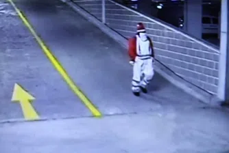 Австралийската полиция издирва Дядо Коледа за кражба на автомобил