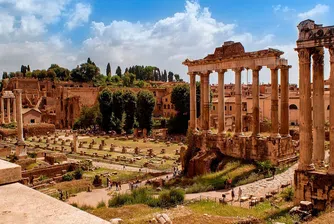 Нова атракция в Рим: Разходка по площада, на който е убит Юлий Цезар