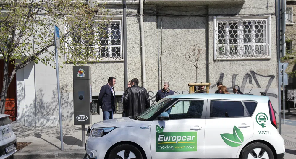 Колко електрически коли има в България?