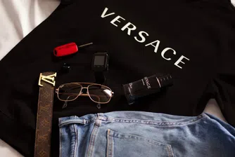 Винтидж Versace ужаси поколението на 90-те