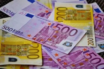 ЕЦБ: Лихвите няма да се вдигат, докато инфлацията не достигне 2%