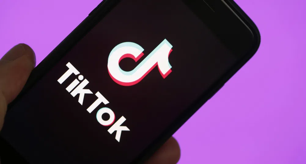 Кой е милиардерът зад сензацията TikTok?