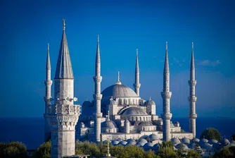 Турският туризъм ще стартира новия сезон в средата на май