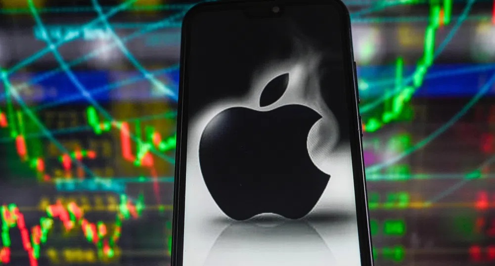 Приходите на Apple отново падат на фона на препятствията за бизнеса в Китай