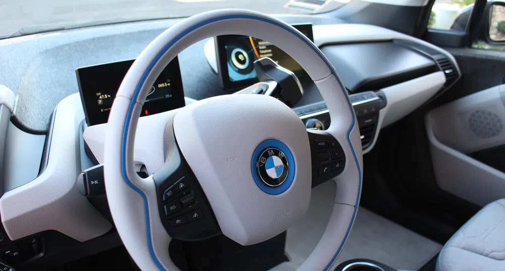 BMW ще произвежда първия си електрически SUV в Китай