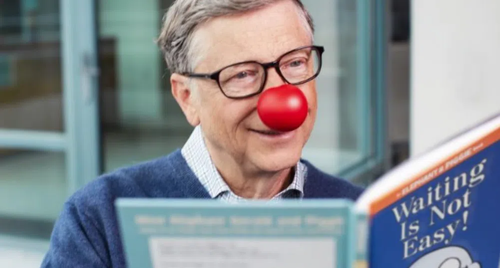 Бил Гейтс: Джобс беше майстор в спасяването на Apple с магии