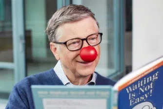 Бил Гейтс: Джобс беше майстор в спасяването на Apple с магии