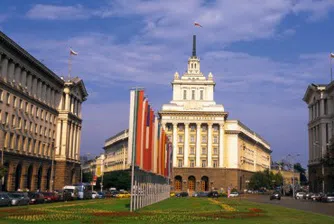 Бойко Борисов: Предлагам Деница Сачева за социален министър