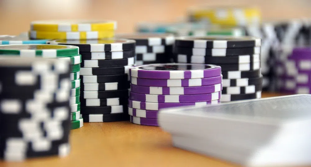 Защо Бил Гейтс толкова обича покера
