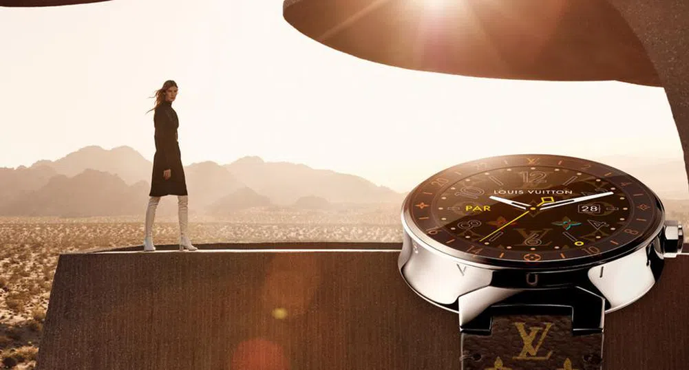 Смарт часовникът на Louis Vuitton