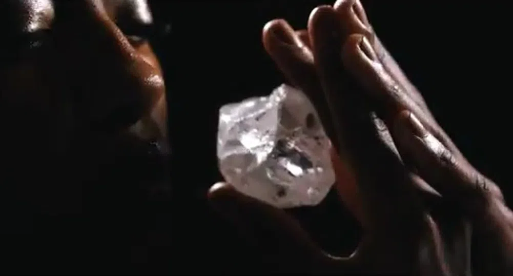 Продадоха петия най-голям диамант в историята за 40 млн. долара