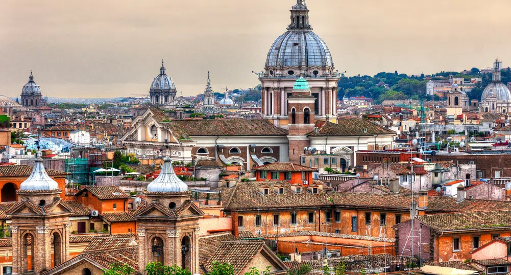 Рим забранява сергиите за сувенири и храна
