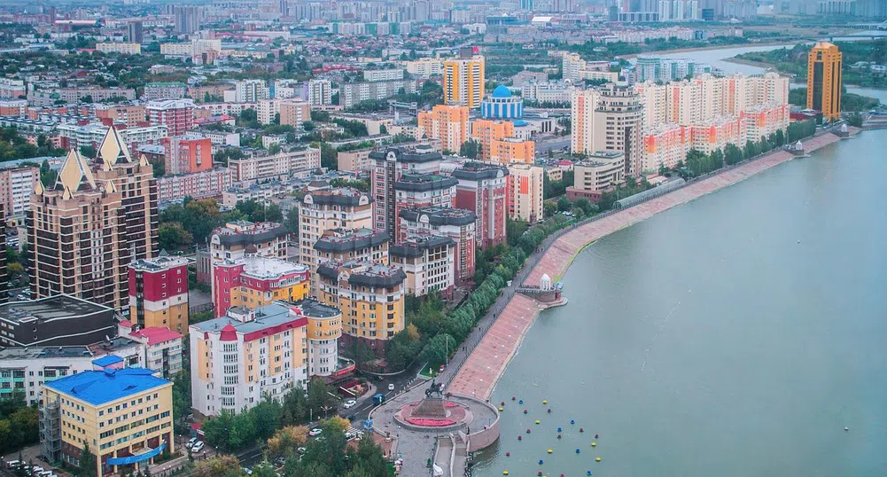 Казахстан - новата любима на руските милиардери, инфлуенсъри и предприемачи