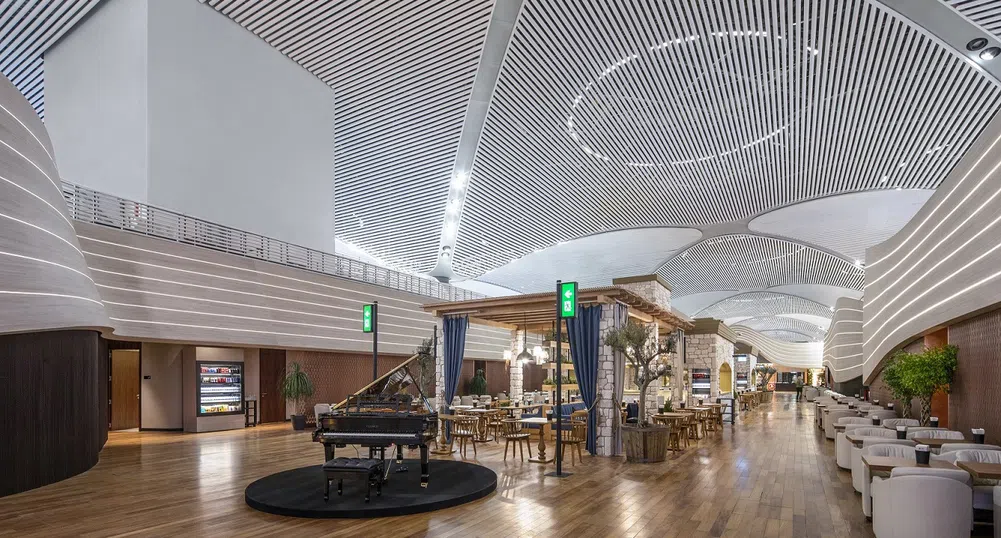 Вижте новите пътнически салони на летището в Истанбул (снимки)