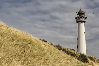 Да се смени крушка обикновено е лесно, но не и в този случай