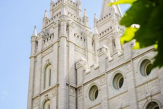 Как Мормонската църква тихомълком натрупа 100 млрд. долара?