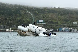 Подводница с туристи изчезна при обиколка на „Титаник“