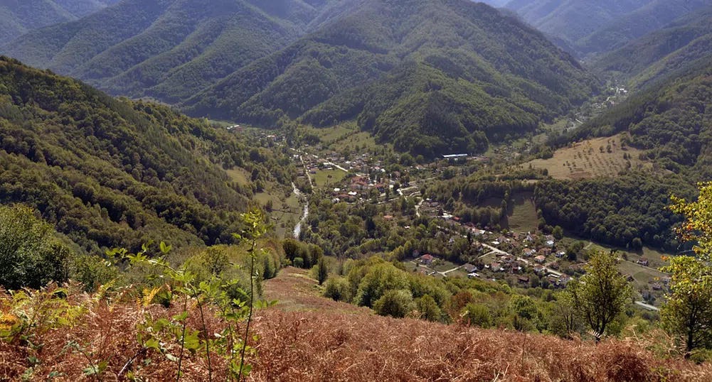 Колко села има в България