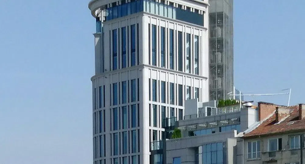 Хибридният модел трайно се налага и променя пазара на офис площи в София