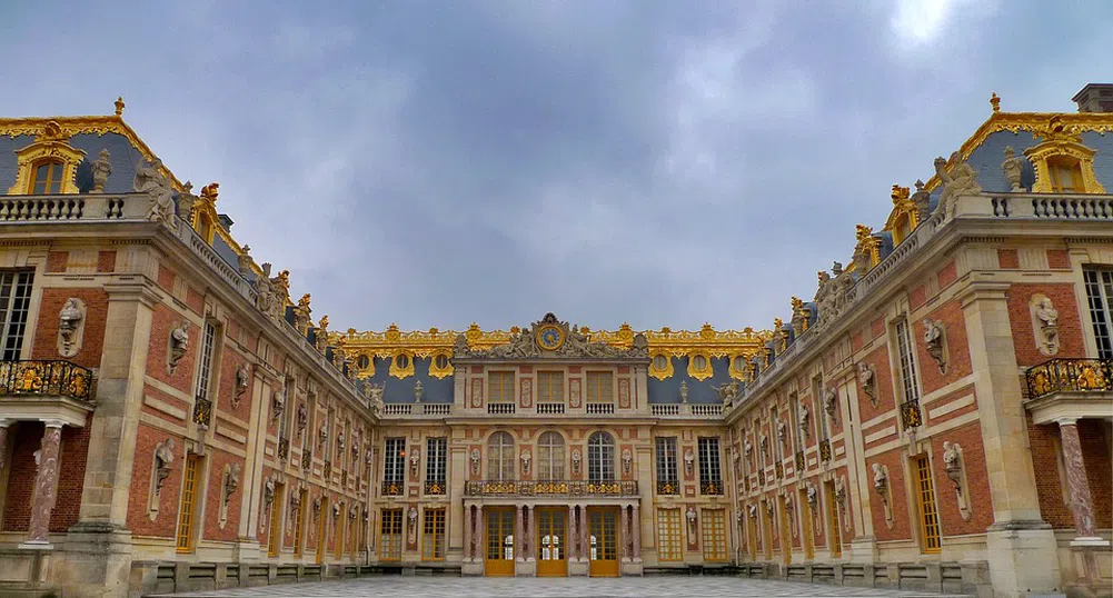Дворецът Версай отново е отворен за посетители