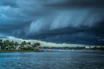 Ураганът Дориан изхвърли кокаин на плажове във Флорида