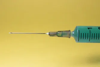 Страните, които не искат да чакат ваксините на големите суперсили