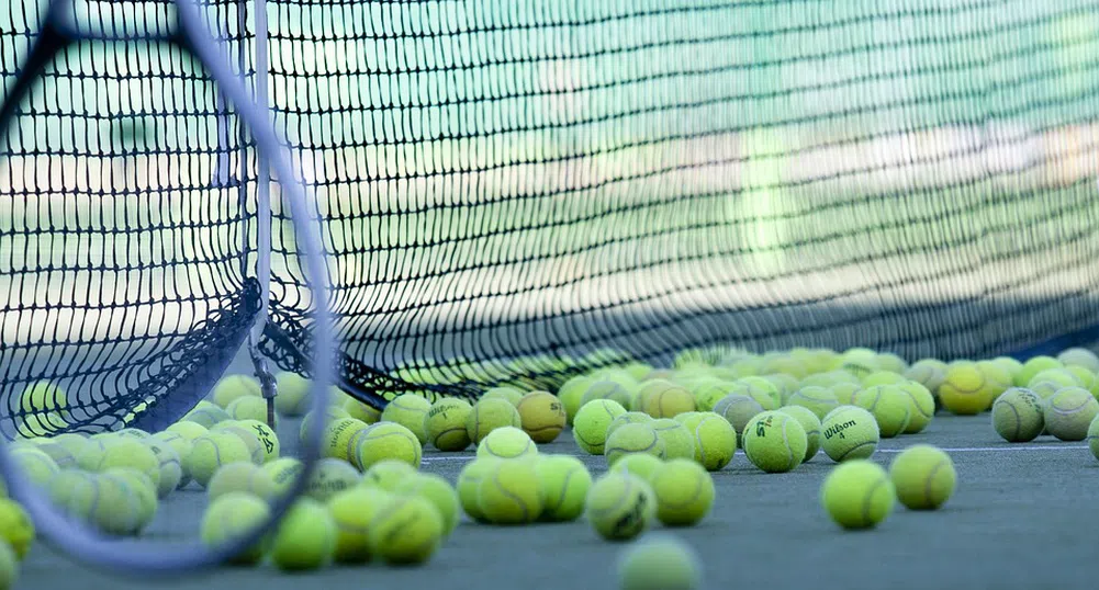 Как се произвеждат топките за тенис?