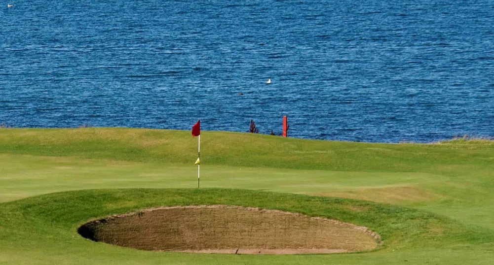 Тръмп ще строи ново голф игрище в Шотландия