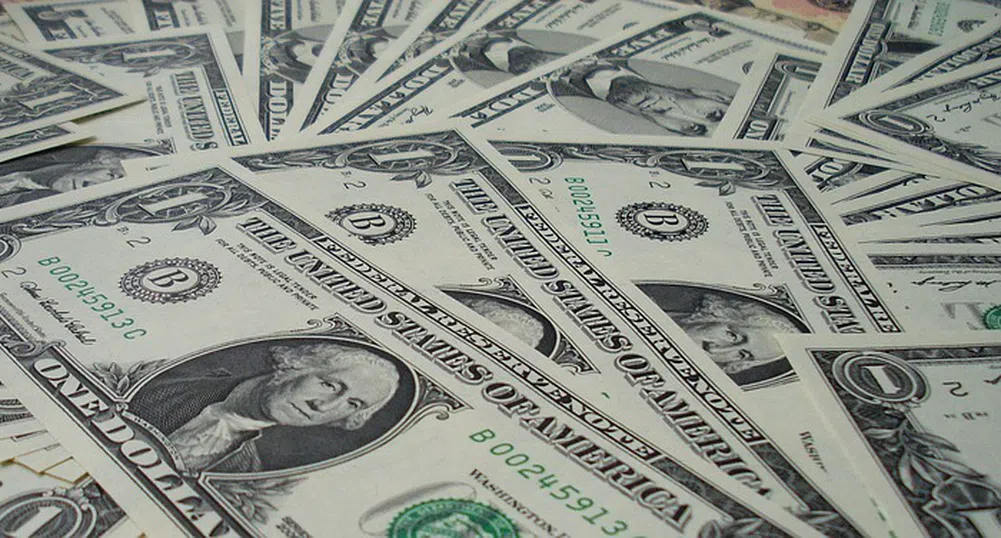 Финансов експерт: Сривът на долара е неизбежен