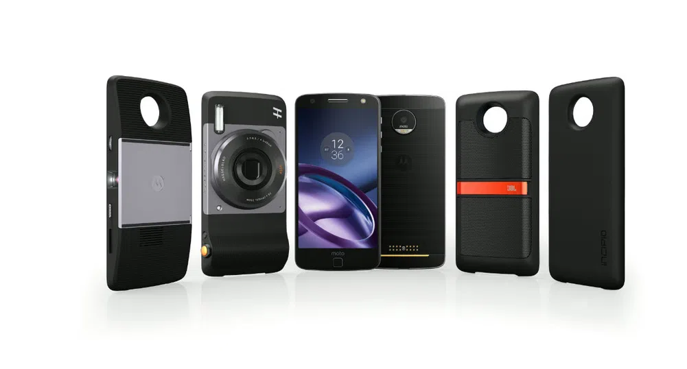 Motorola добавя Alexa към Moto Z с нова модификация