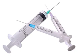 Здравните власти в САЩ препоръчаха спиране на ваксината на J&J