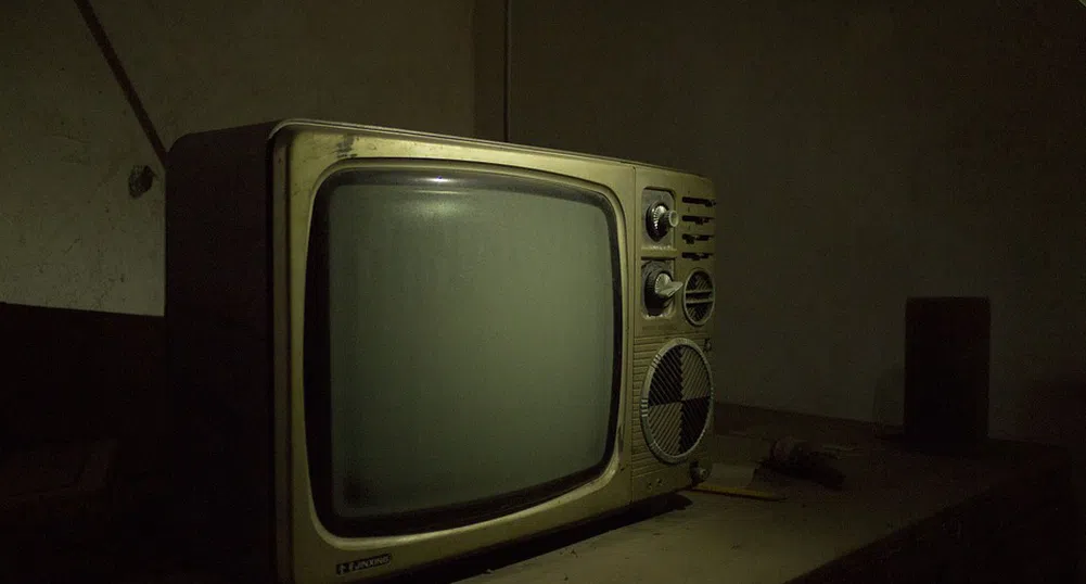 Стар телевизор спирал интернета на цяло село в продължение на 18 месеца