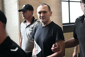 Съдът пусна Васил Божков под домашен арест с електронна гривна