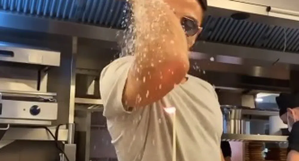 Заведоха дело за 5 млн. долара срещу Salt Bae