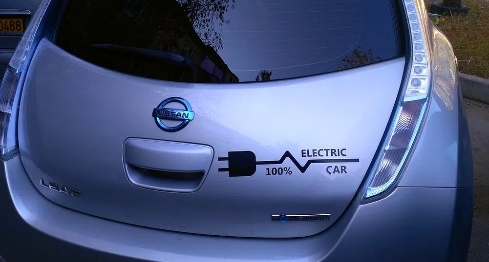 Leaf e най-продаваният електромобил, но Nissan изостава зад Tesla