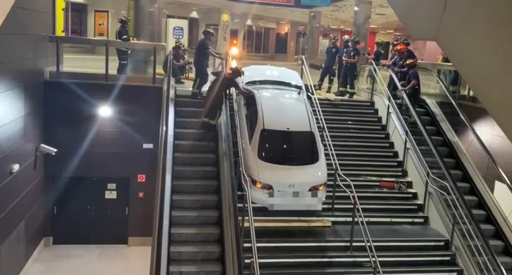 Крадец на коли стана за смях, заклещи се в метрото