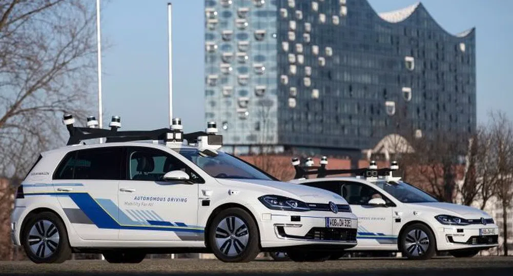 Volkswagen започва да тества автономни автомобили в Хамбург