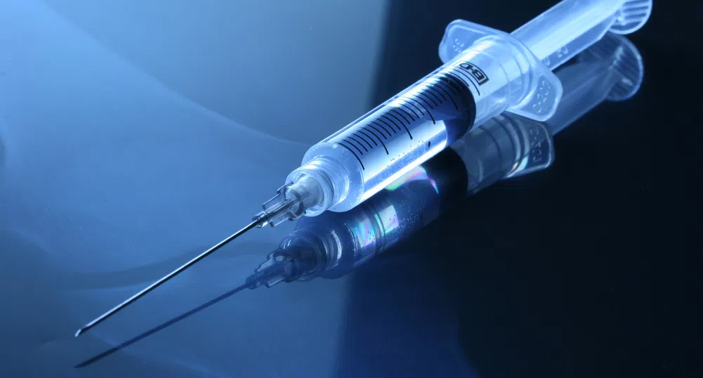 Над 1.7 млн. дози от ваксините срещу COVID-19 са поставени у нас