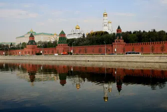 Москва: Плащанията по руския държавен дълг зависят от санкциите