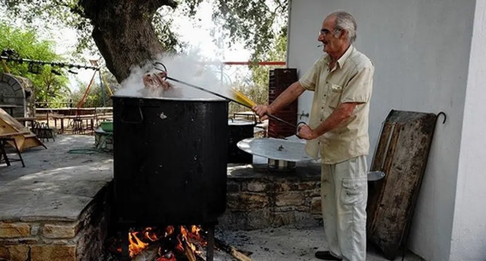 Гръцкият остров, където 81-годишните са смятани за млади